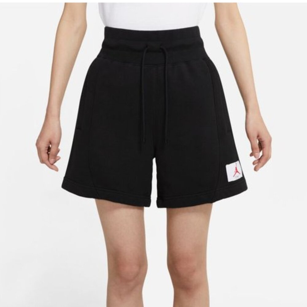 NWT XS Air Jordan Flight Fleece Diamond Shorts